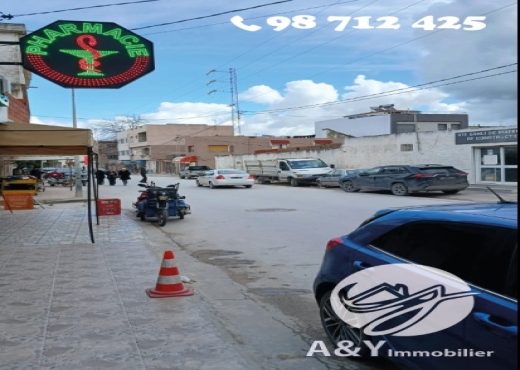 📍 À vendre – Maison indépendante R+1 à Ras Jebel