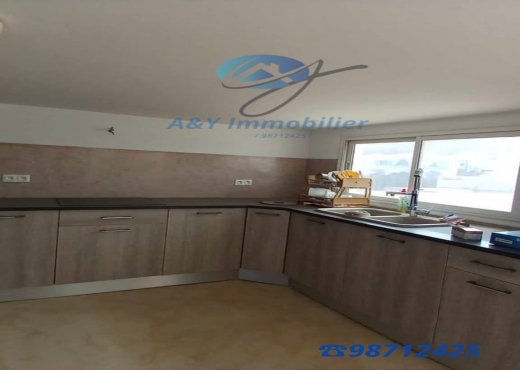 A&Y Immobilier met vente une belle villa à 3